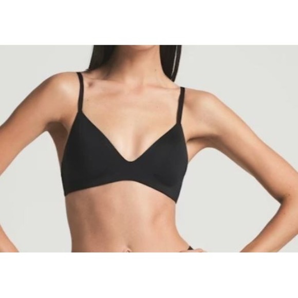 Skims Bra Womens 38D Black‎ T Shirt Lightly Lined Molded Foam Pads Comfort - Picture 2 of 9